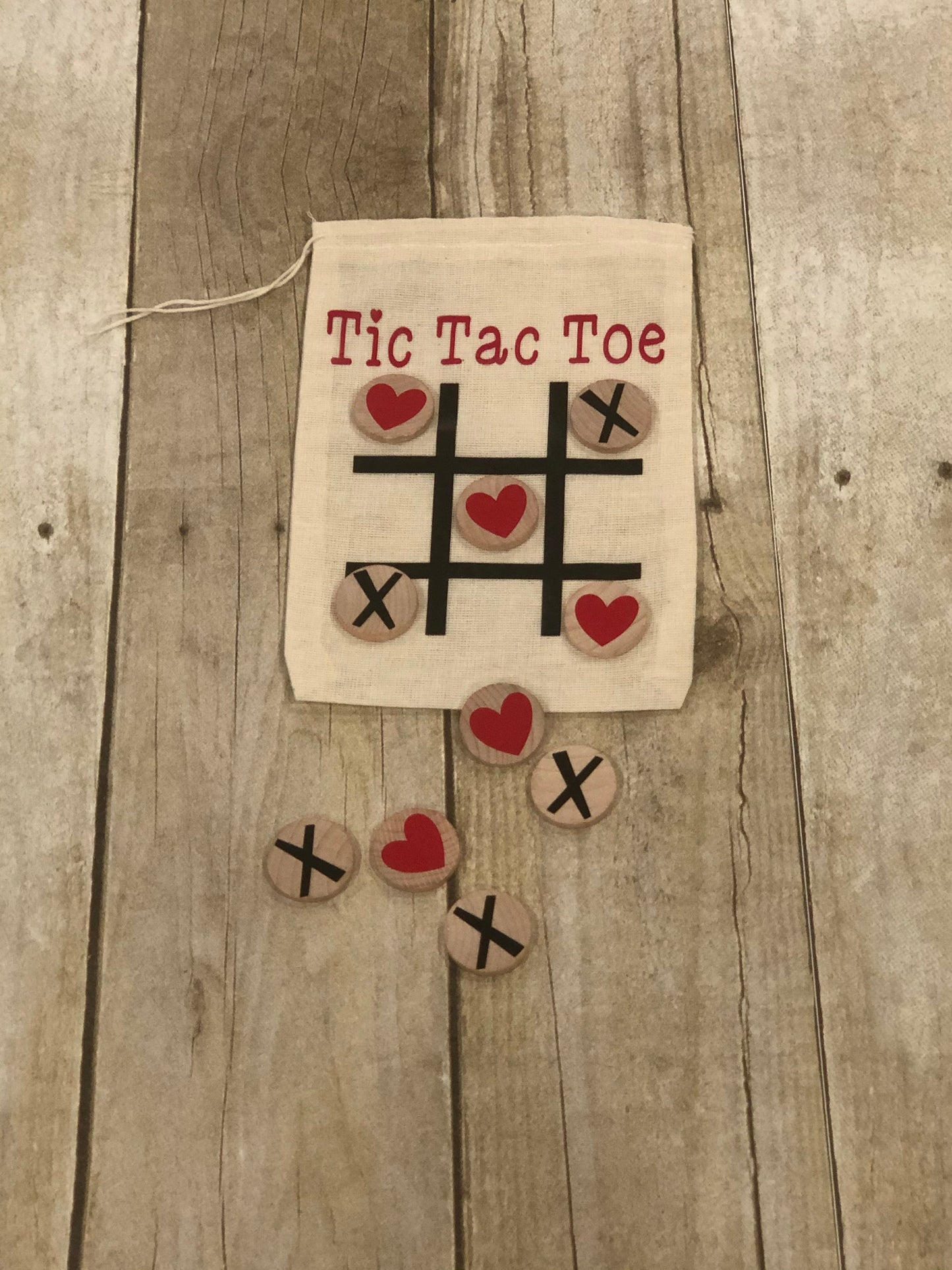Valentines tic-tac-toe game