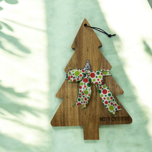 Christmas tree cutting board